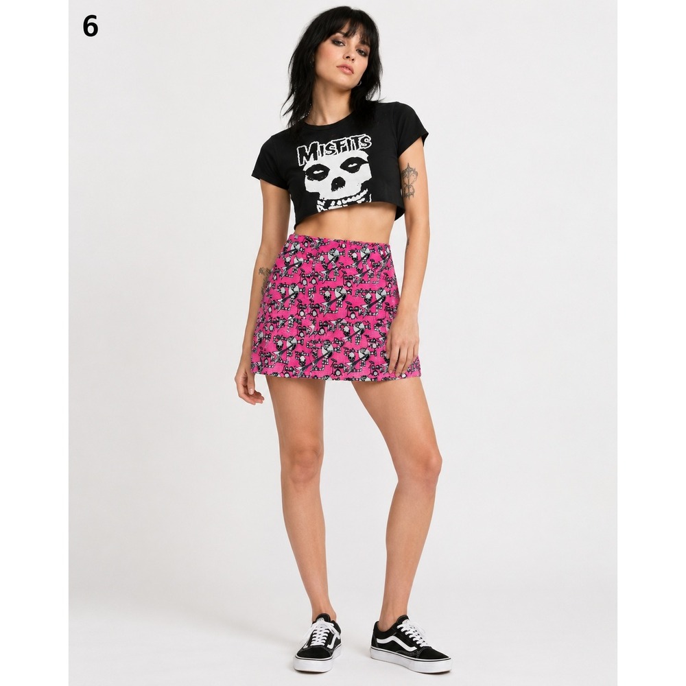 Vintage Jamie Sadock Sunsense Mini Skort Women M Pink Skull Guitar Rock Print